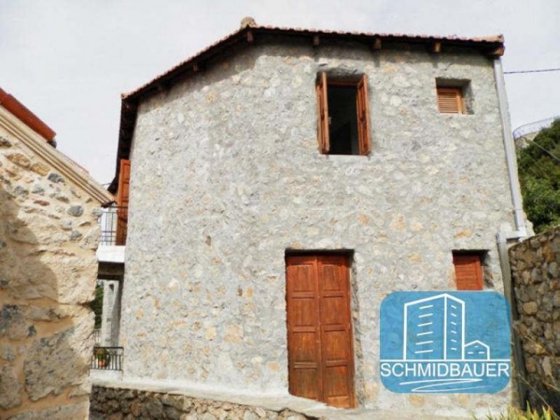 Ag. Paraskevi bei Triopetra Südkreta, Agia Paraskevi: Zweistöckiges traditionelles Steinhaus zu verkaufen Haus kaufen